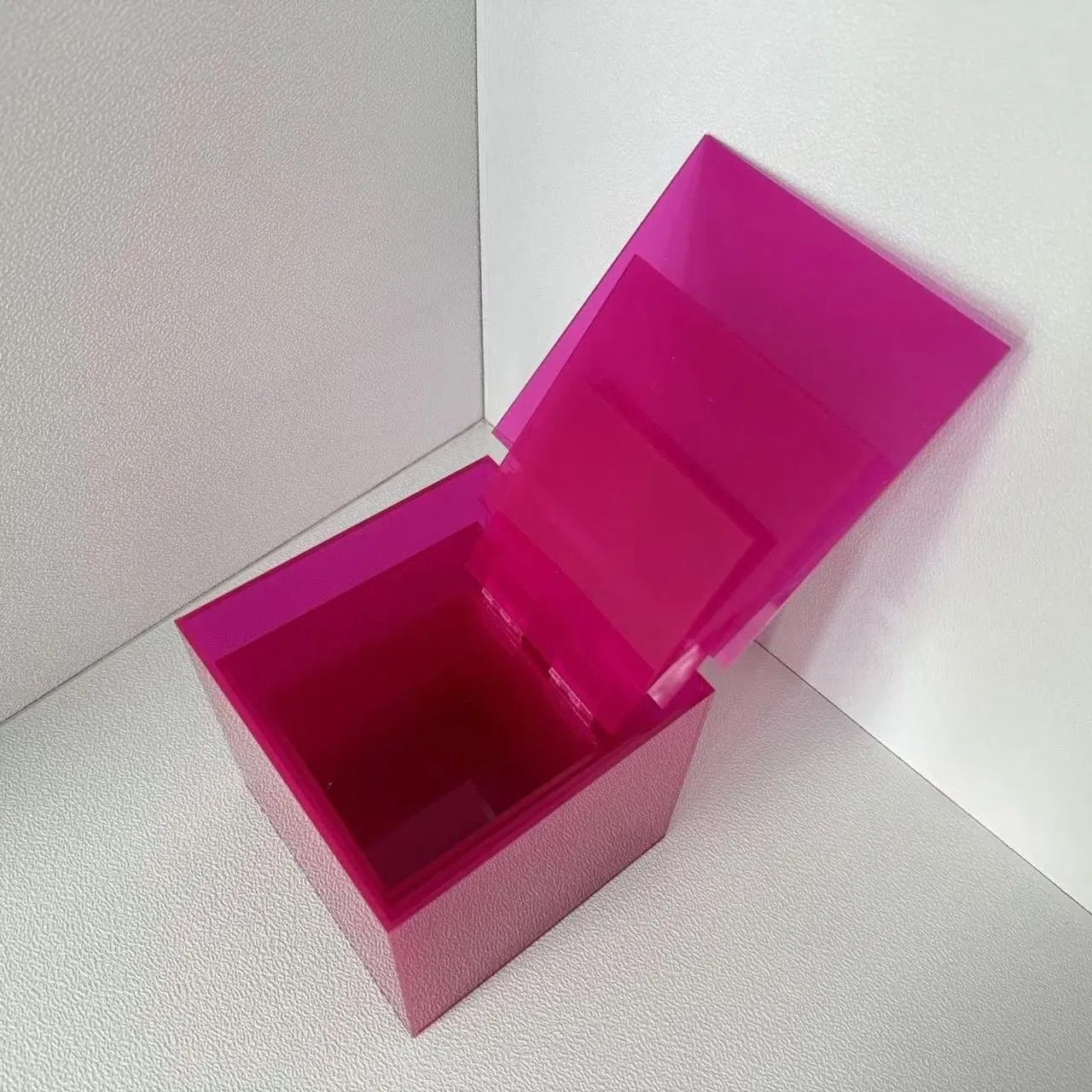 Pink Acrylic Organizer Box Set - detail view
