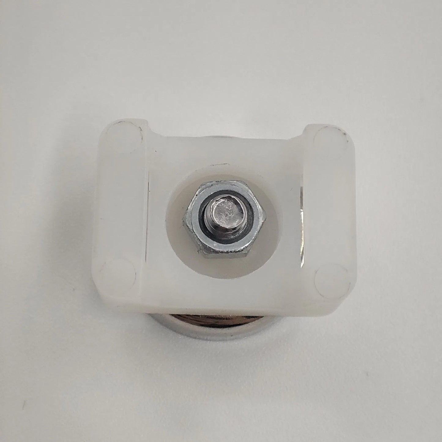 Magnetic Cable Anchor Set - detail view